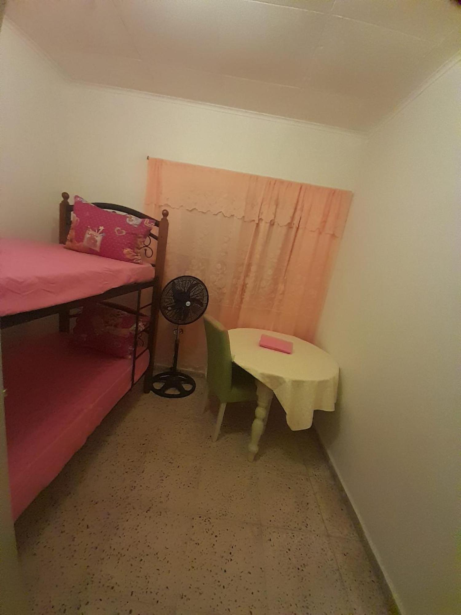 Central Apartment In Otrabanda Вилемстад Екстериор снимка